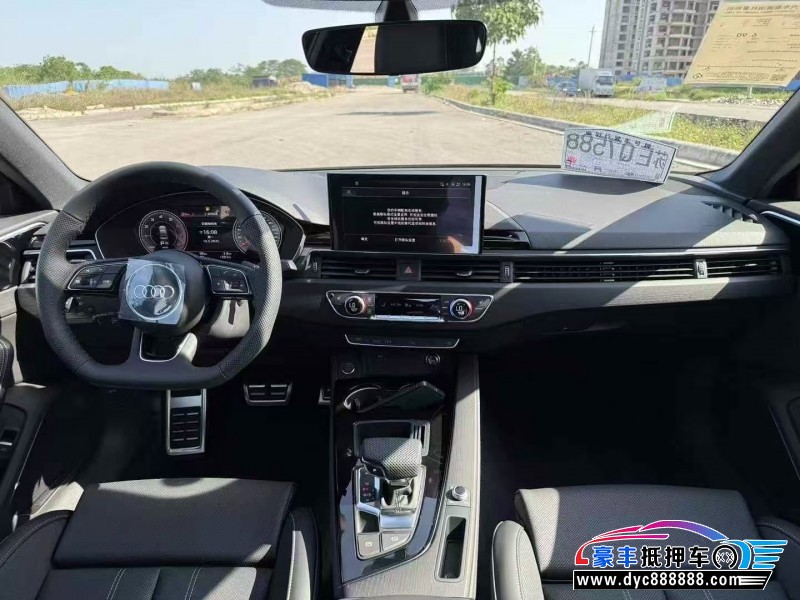 25年奥迪A4L轿车抵押车出售