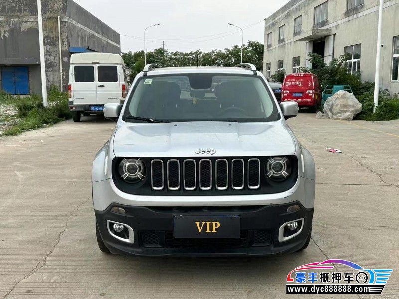 17年Jeep自由侠轿车抵押车出售