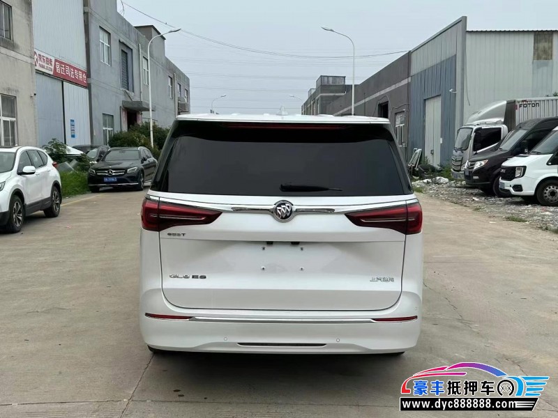 22年别克GL8轿车抵押车出售