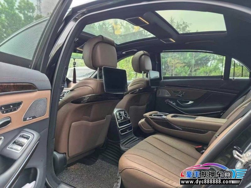 20年奔驰S轿车抵押车出售