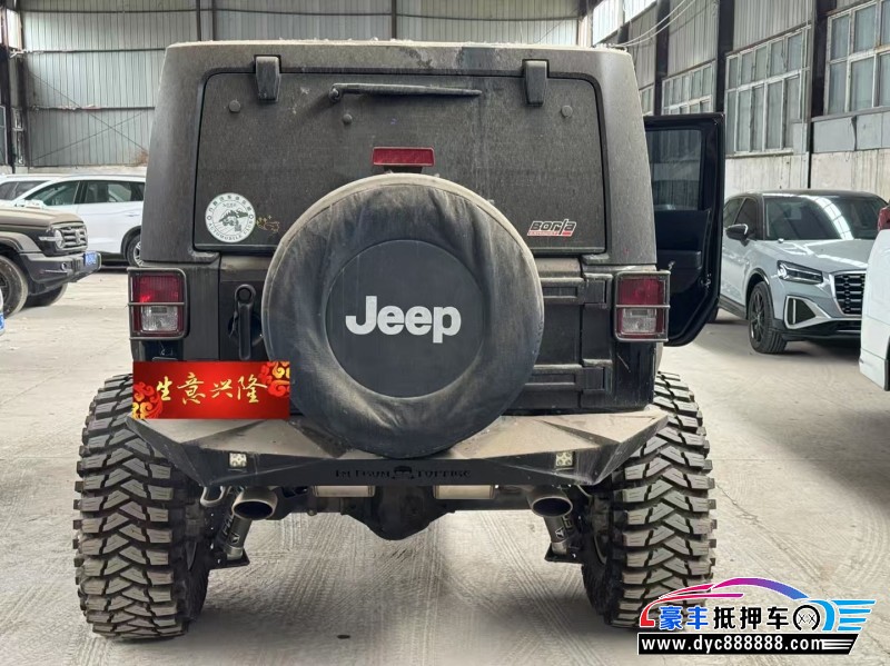14年Jeep牧马人轿车抵押车出售