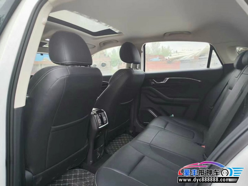 25年奔腾B70轿车抵押车出售