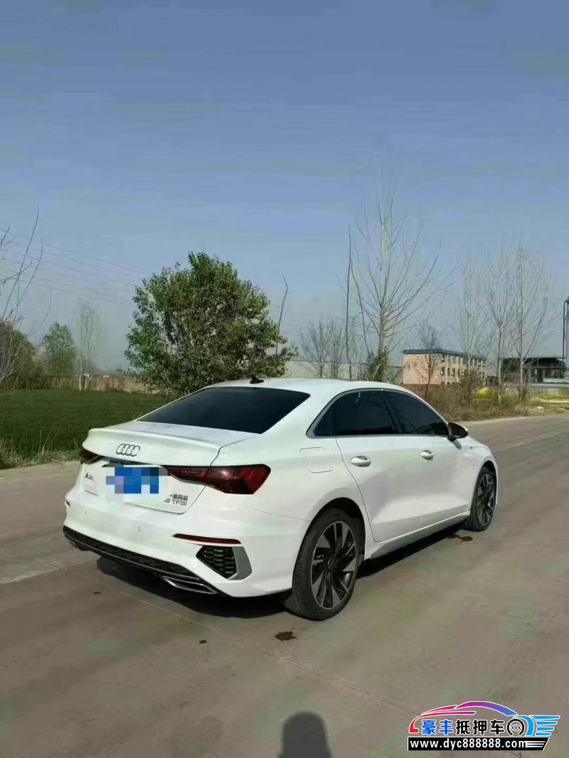 24年奥迪A3轿车抵押车出售
