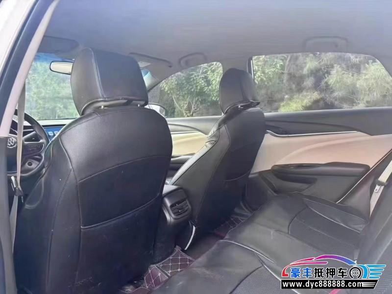 20年别克英朗轿车抵押车出售