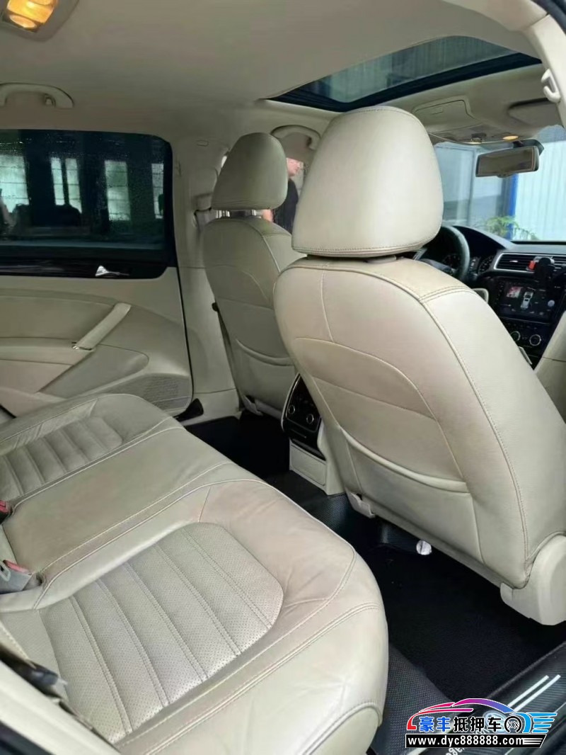 15年大众帕萨特轿车抵押车出售