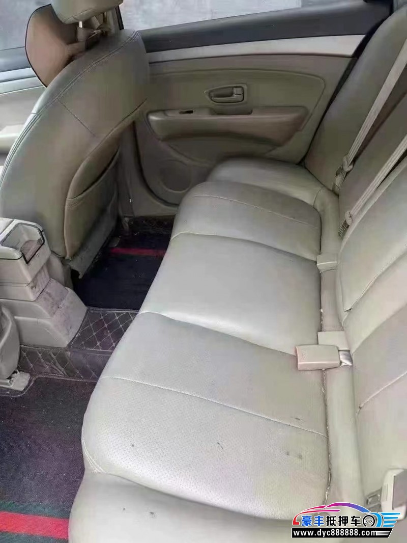 19年日产轩逸轿车抵押车出售