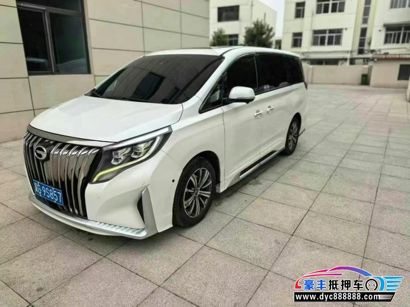 18年传祺M8轿车抵押车出售