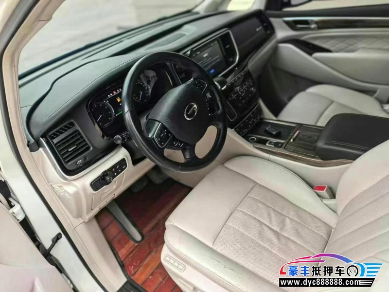 18年传祺M8轿车抵押车出售