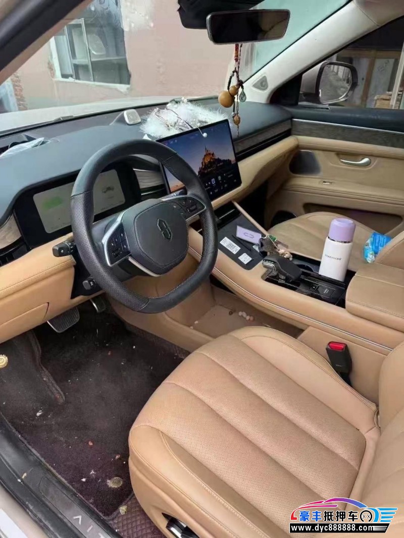 23年华为问界轿车抵押车出售