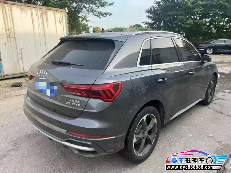 20年奥迪Q3轿车抵押车出售