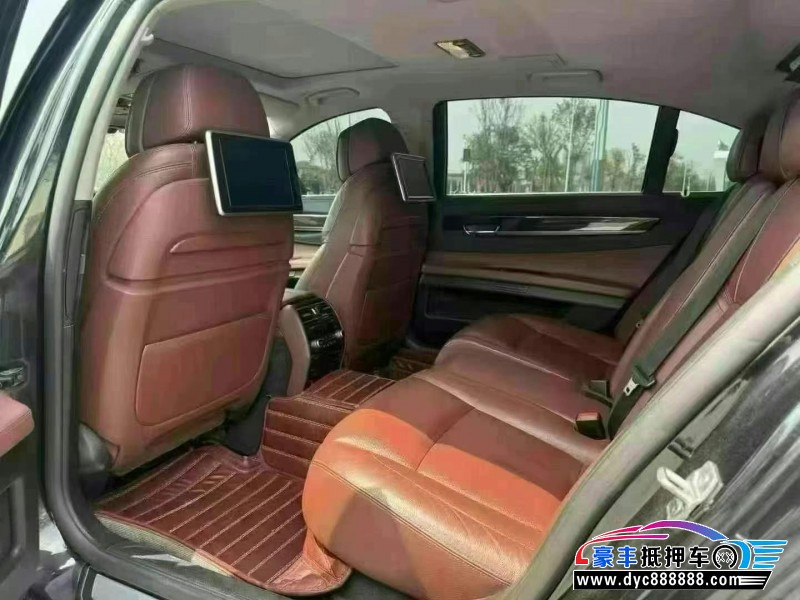 13年宝马7系轿车抵押车出售