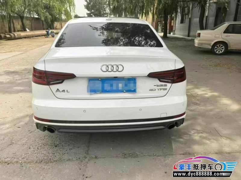 18年奥迪A4轿车抵押车出售