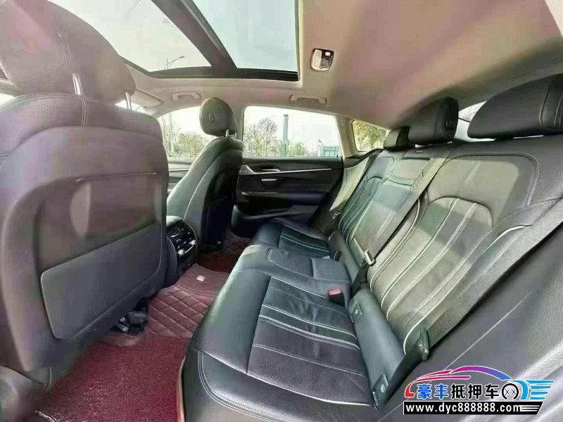 19年宝马6系GT轿车抵押车出售