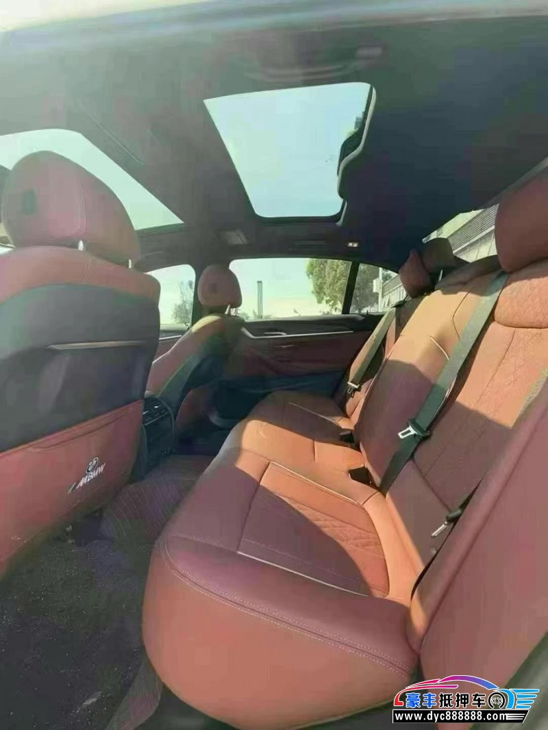 23年宝马5系轿车抵押车出售