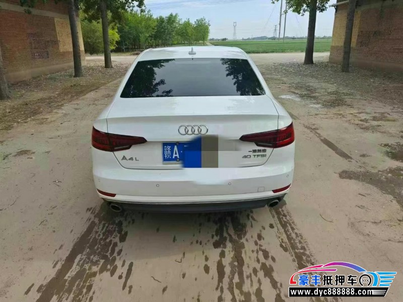 18年奥迪A4L轿车抵押车出售