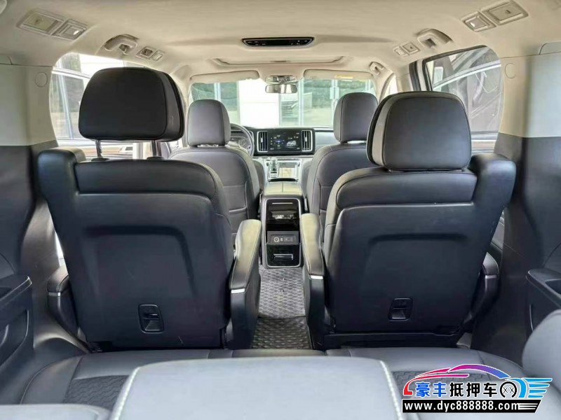 22年传祺M8轿车抵押车出售