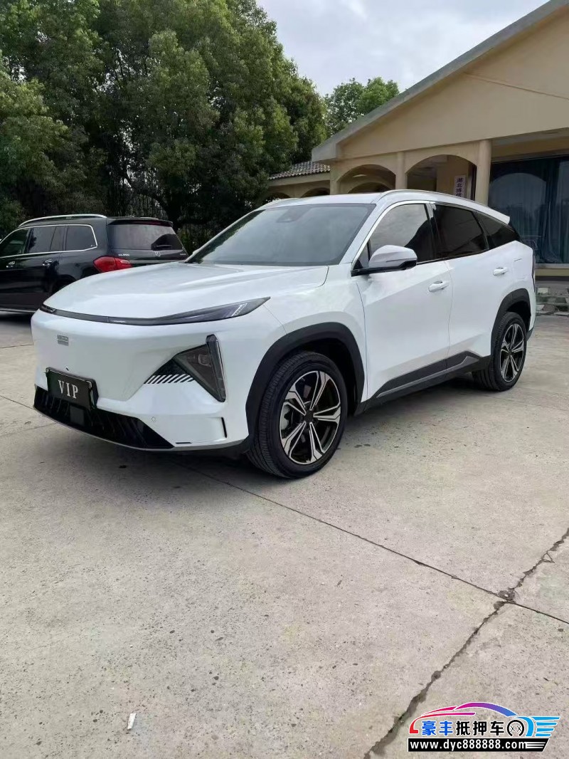 24年吉利银河L7轿车抵押车出售