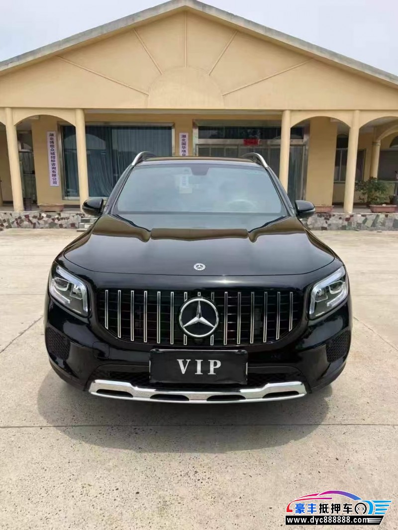 21年奔驰GLB轿车抵押车出售