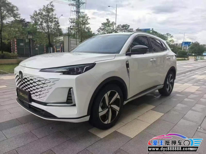 25年长安长安CS55轿车抵押车出售