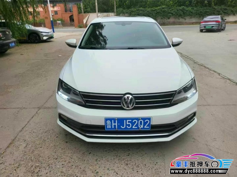 18年大众速腾轿车抵押车出售