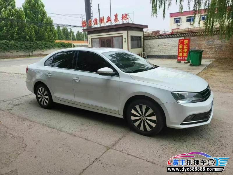 18年大众速腾轿车抵押车出售