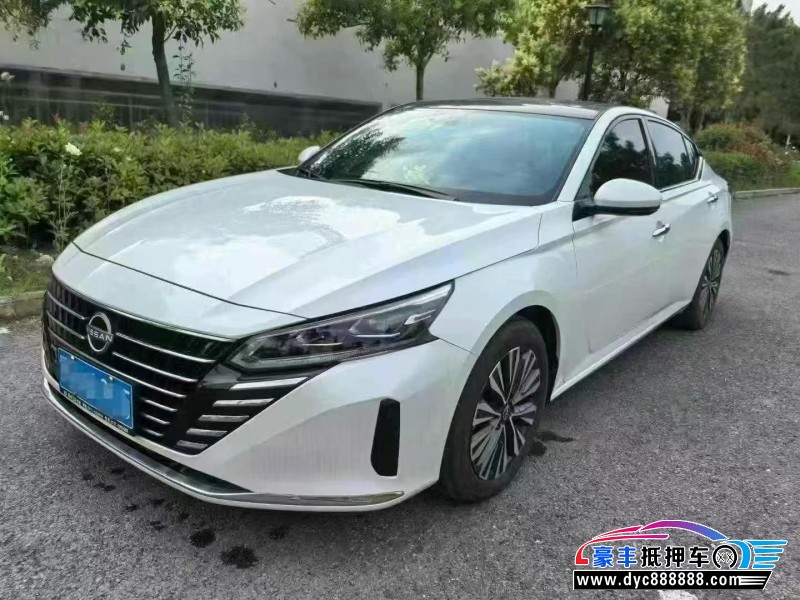 24年日产天籁轿车抵押车出售