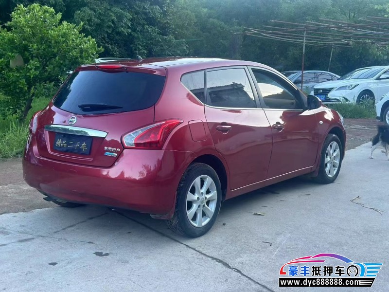 12年日产骐达轿车抵押车出售