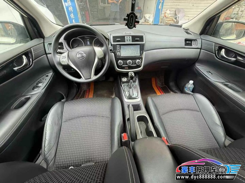 17年日产骐达轿车抵押车出售