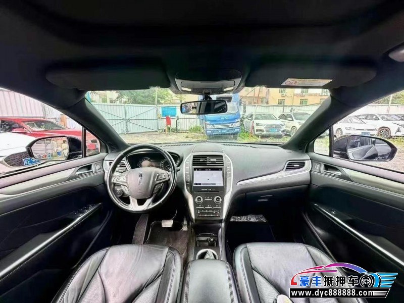 18年林肯MKC轿车抵押车出售