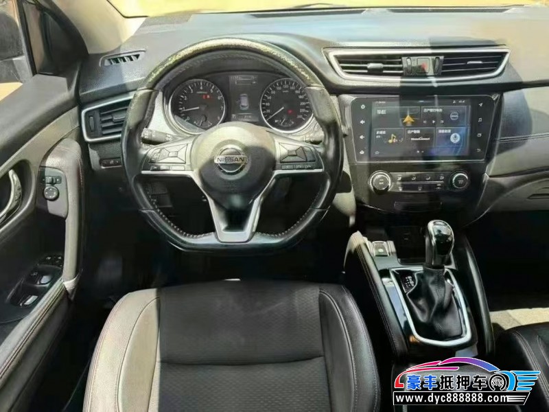 20年日产逍客轿车抵押车出售