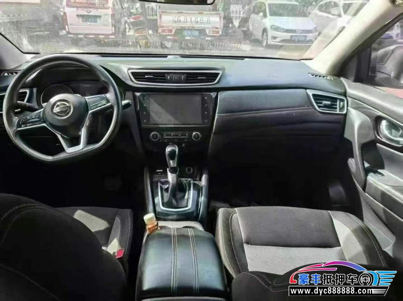 19年日产逍客轿车抵押车出售