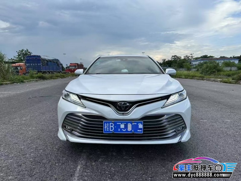 19年丰田凯美瑞轿车抵押车出售