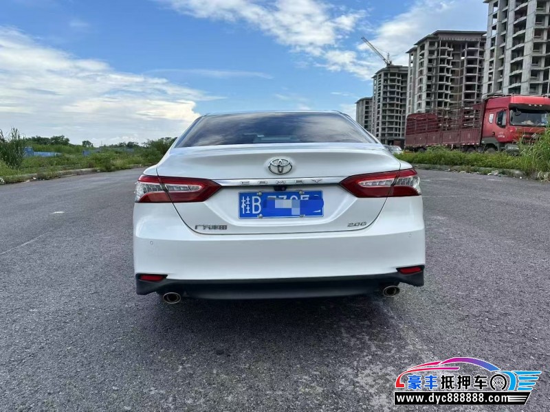 19年丰田凯美瑞轿车抵押车出售