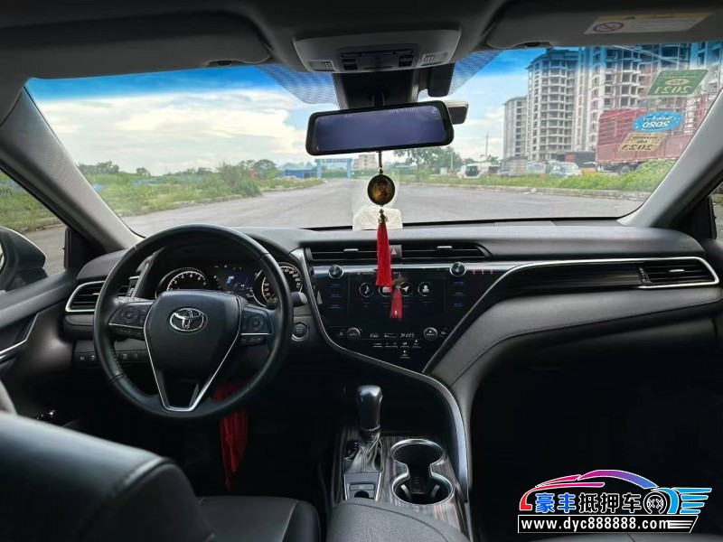 19年丰田凯美瑞轿车抵押车出售