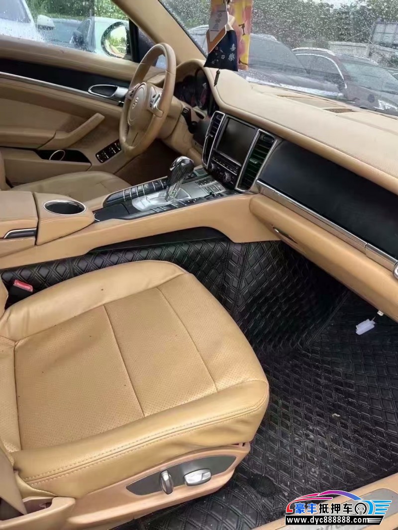 11年保时捷帕纳梅拉轿车抵押车出售