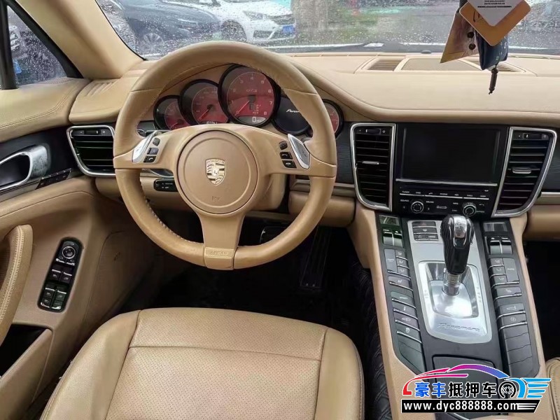 11年保时捷帕纳梅拉轿车抵押车出售