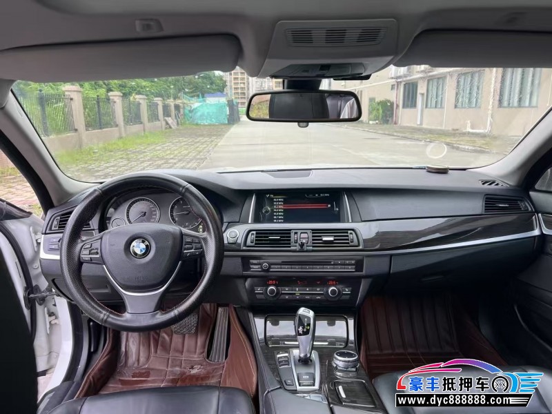 14年宝马5系轿车抵押车出售