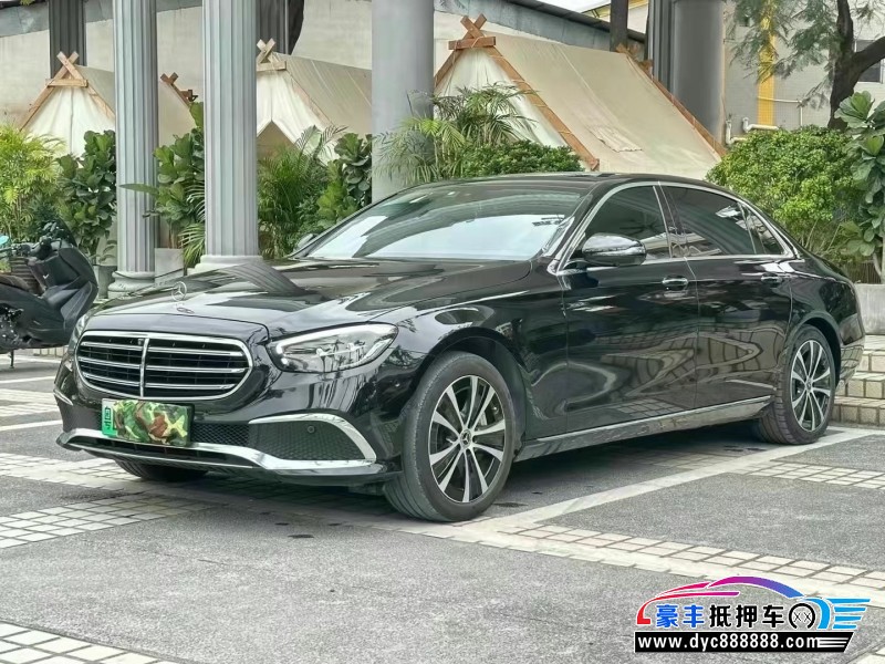 22年奔驰E轿车抵押车出售