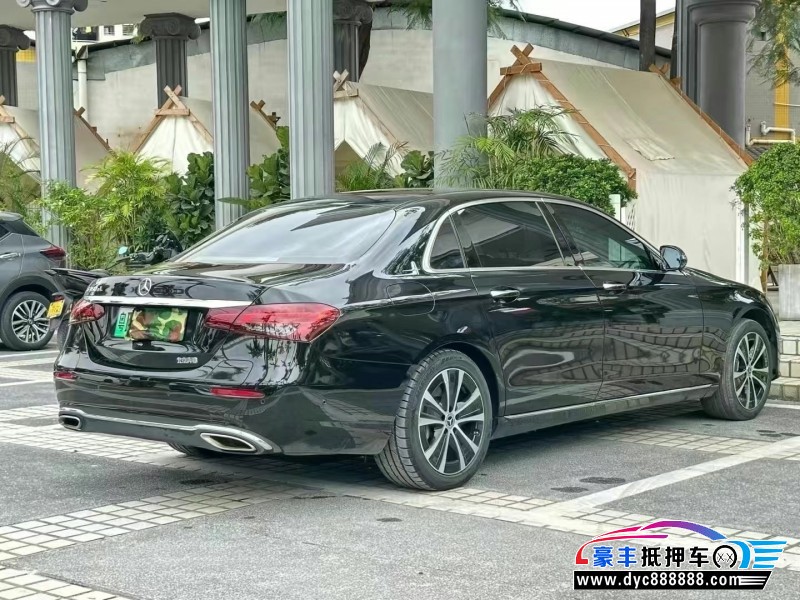 22年奔驰E轿车抵押车出售