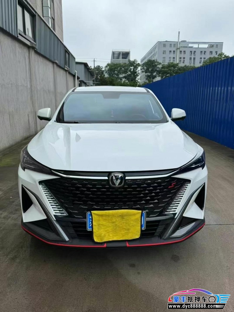 抵押车出售24年长安欧尚X5轿车