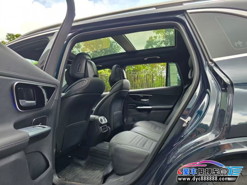 23年奔驰GLC轿车抵押车出售