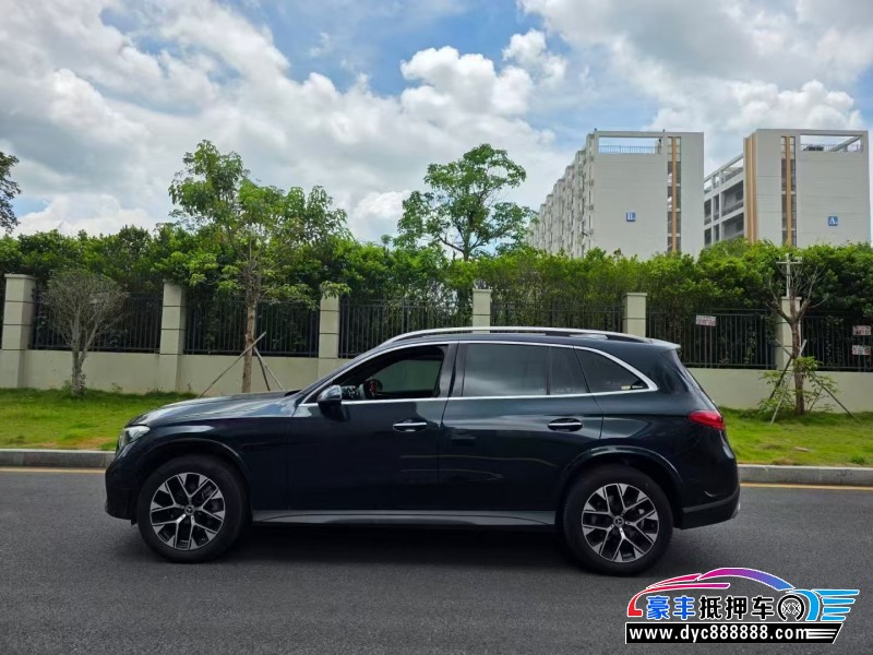 23年奔驰GLC轿车抵押车出售