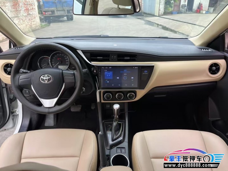 18年丰田雷凌轿车抵押车出售