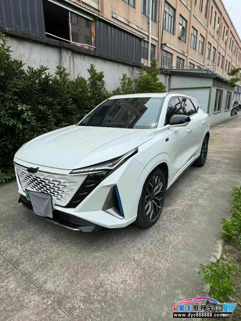 23年长安欧尚Z6轿车抵押车出售