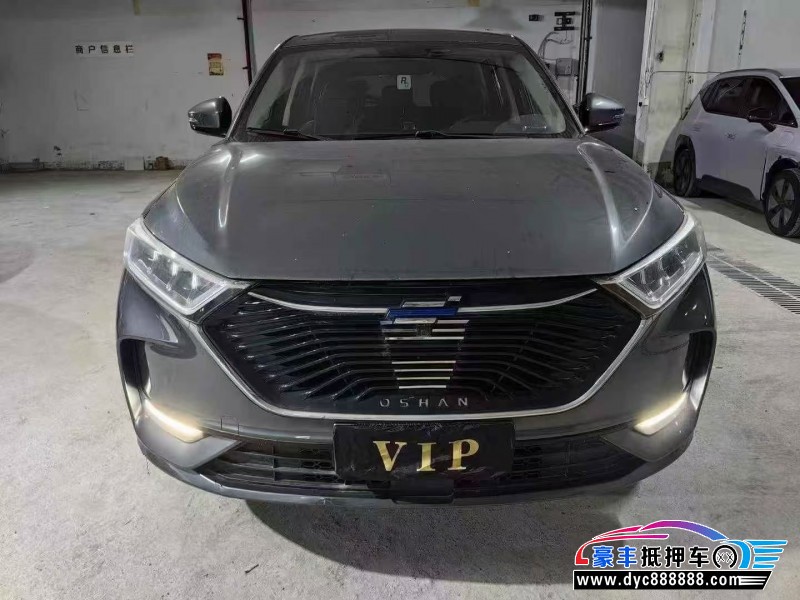 20年长安欧尚X7轿车