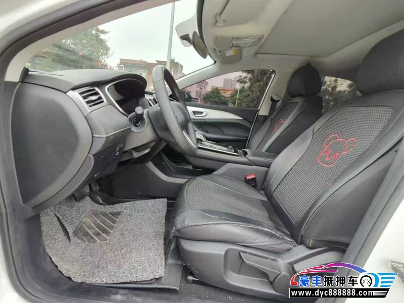 24年荣威i6轿车抵押车出售