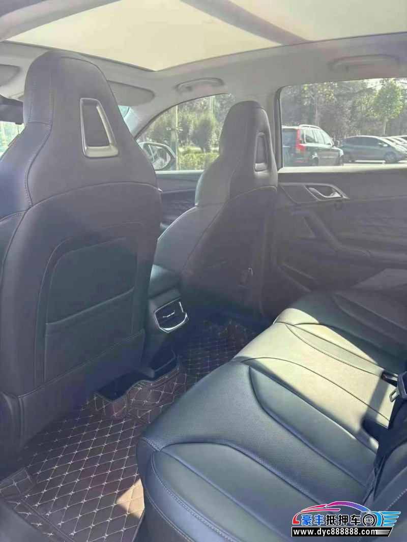 24年荣威RX5轿车抵押车出售