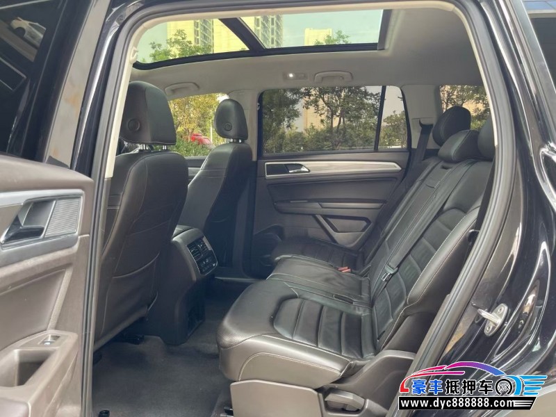 17年大众途昂轿车抵押车出售