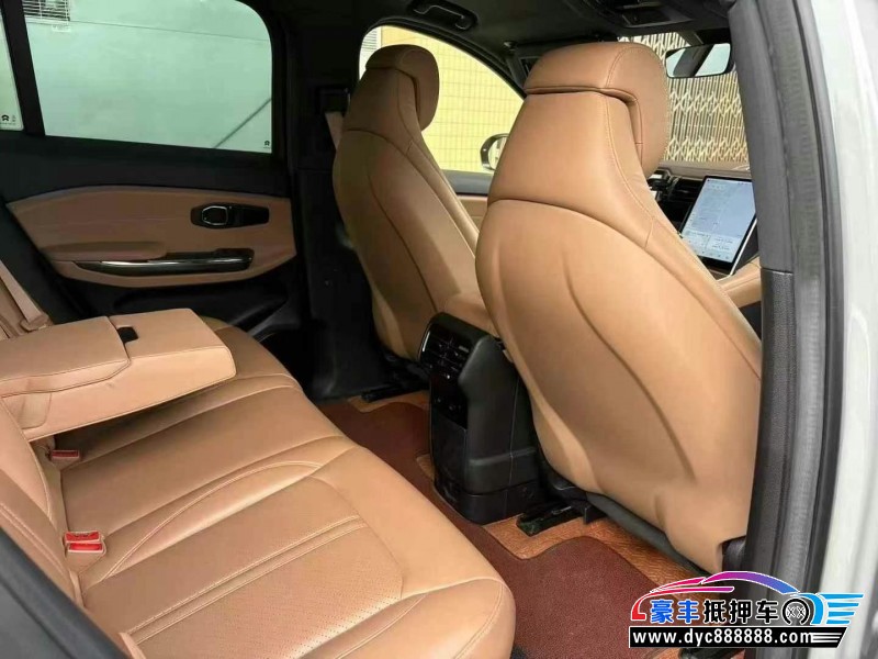 21年蔚来ES6轿车抵押车出售