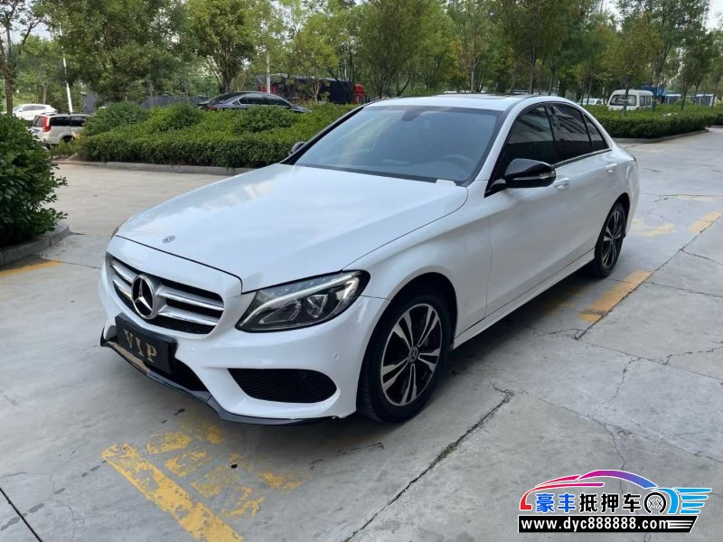 18年奔驰C轿车抵押车出售